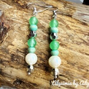 Pearls grandma approved White and Gold Beaded Earrings with aventurine